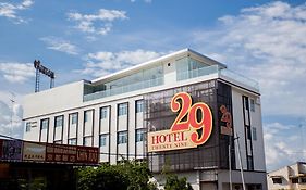 Twenty Nine Hotel
